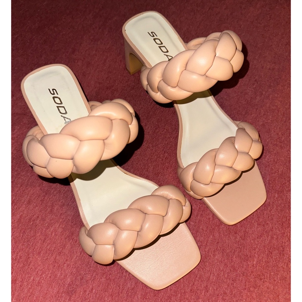 Pink nude heels